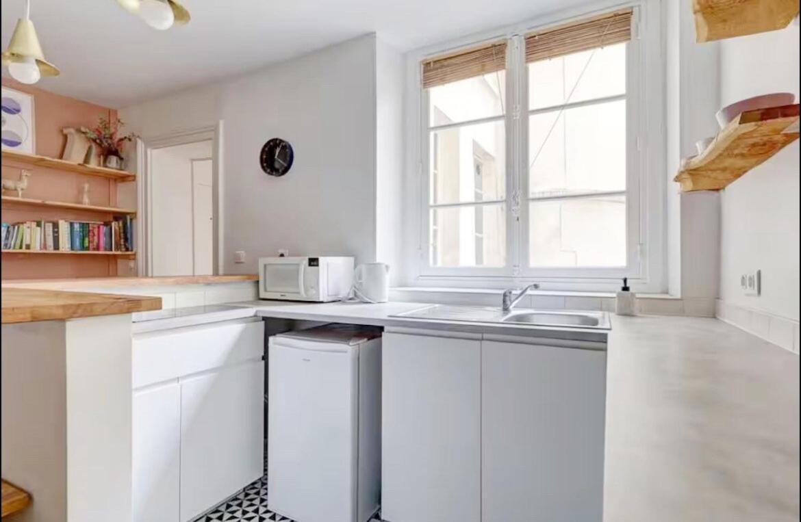 Apartment 3br In Near Louvre Free Parking